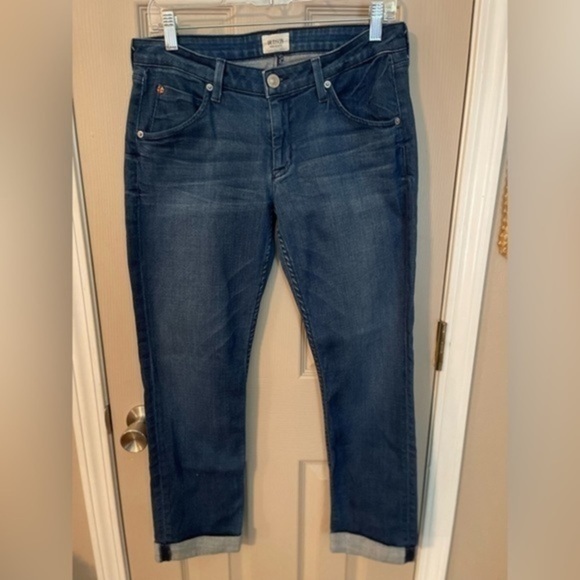 Hudson Bacara Crop Straight Cuffed medium wash jeans. - Picture 1 of 10